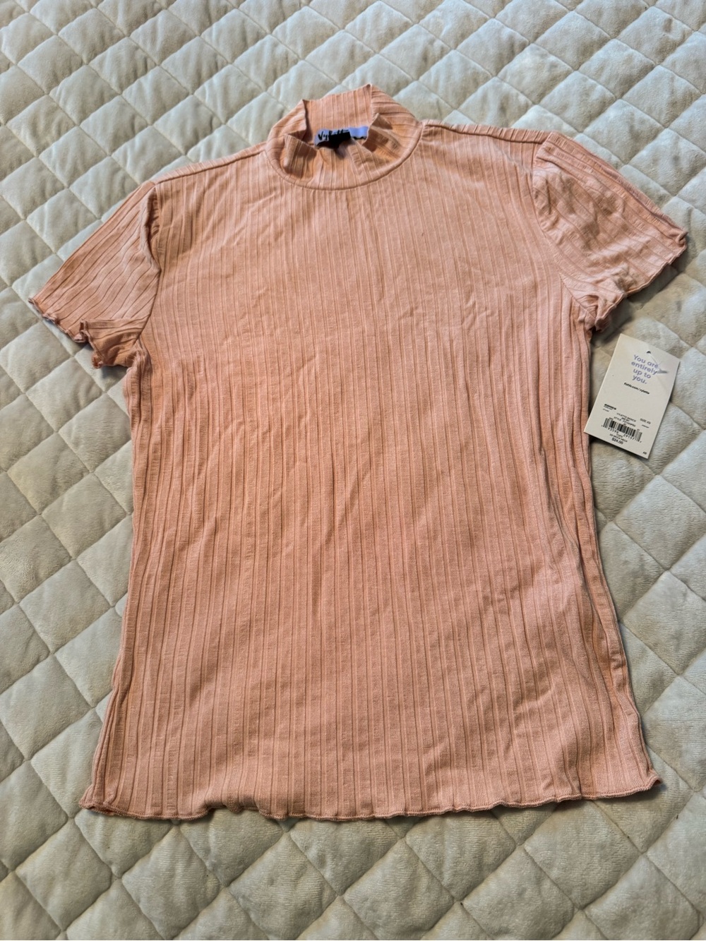 Kohl's Ribbed Mock Neck Short Sleeve Top in Dusty Peach